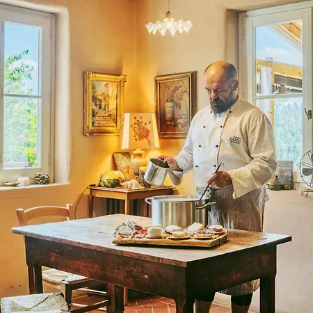 Agriturismo di Charme e Ristorante Stallato Il Filo di Paglia-3